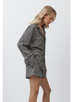 LEONA Пижама женская с шортами