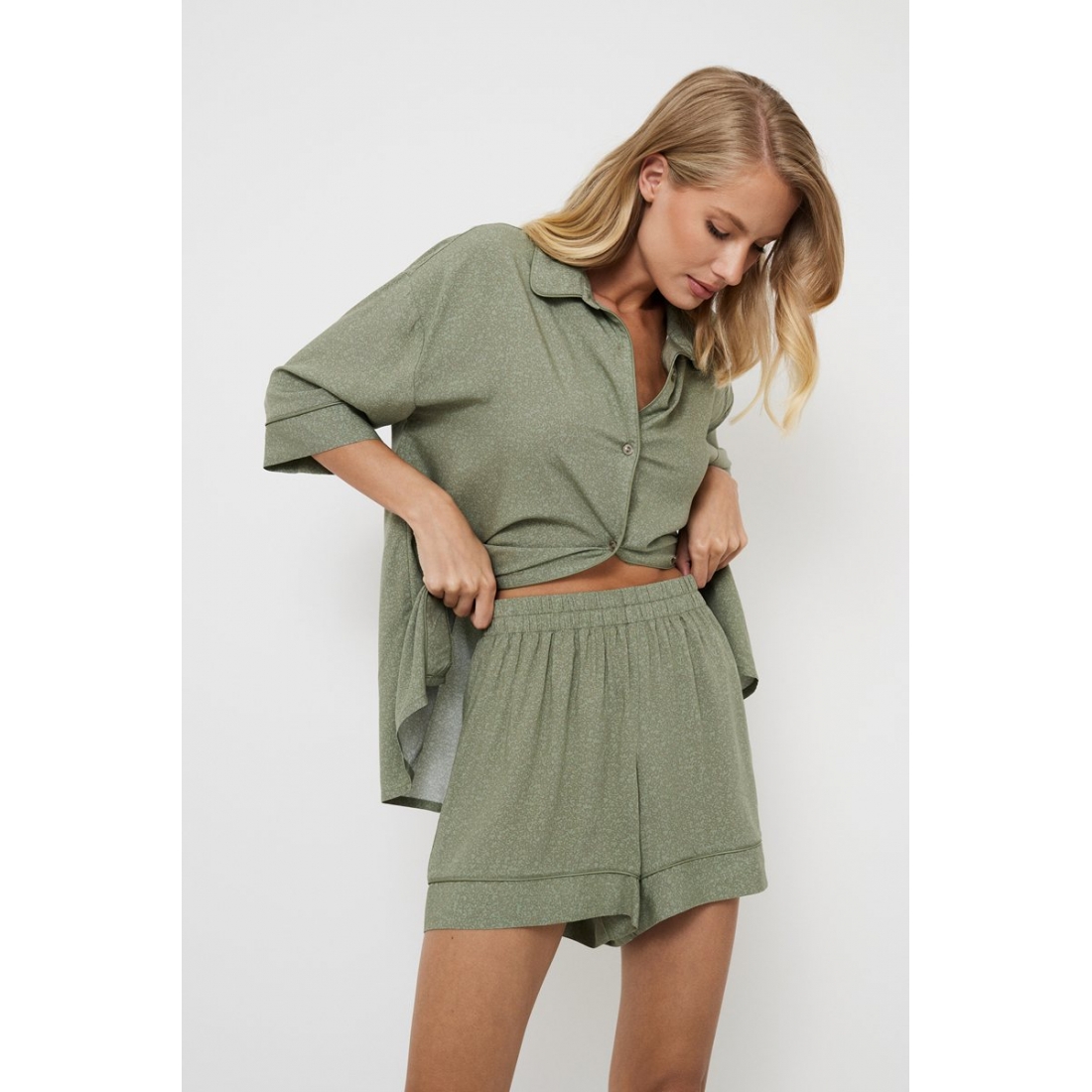 OLIVE Пижама женская с шортами