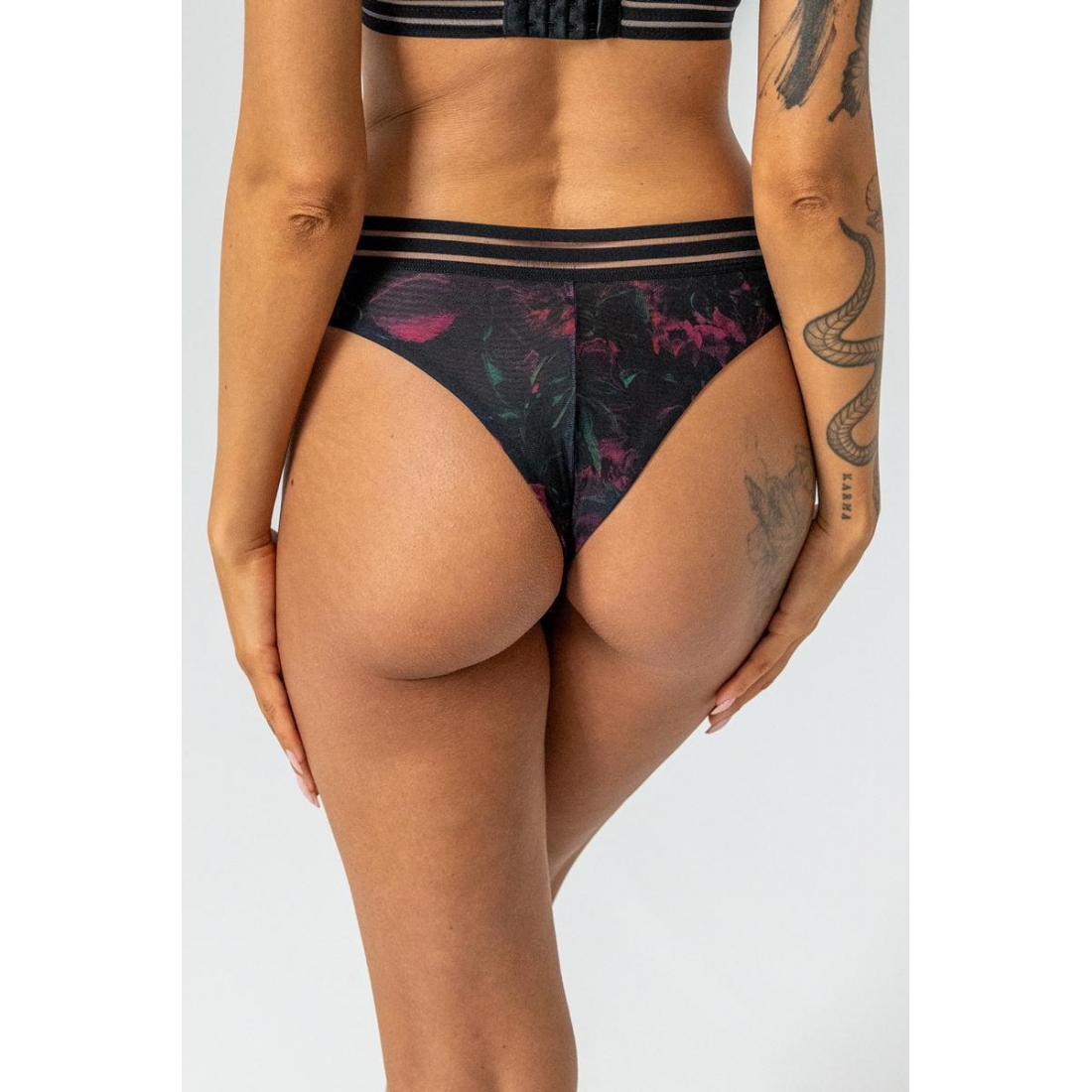 BLOSSOM Stringshorts Трусы стринги