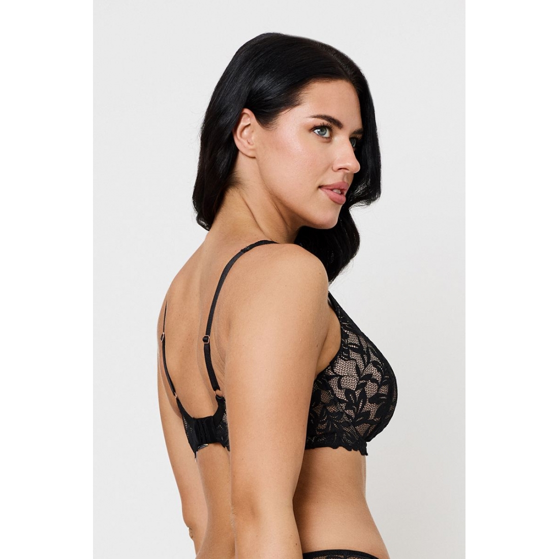 BELLA BLACK NEW Full Cup Бюст
