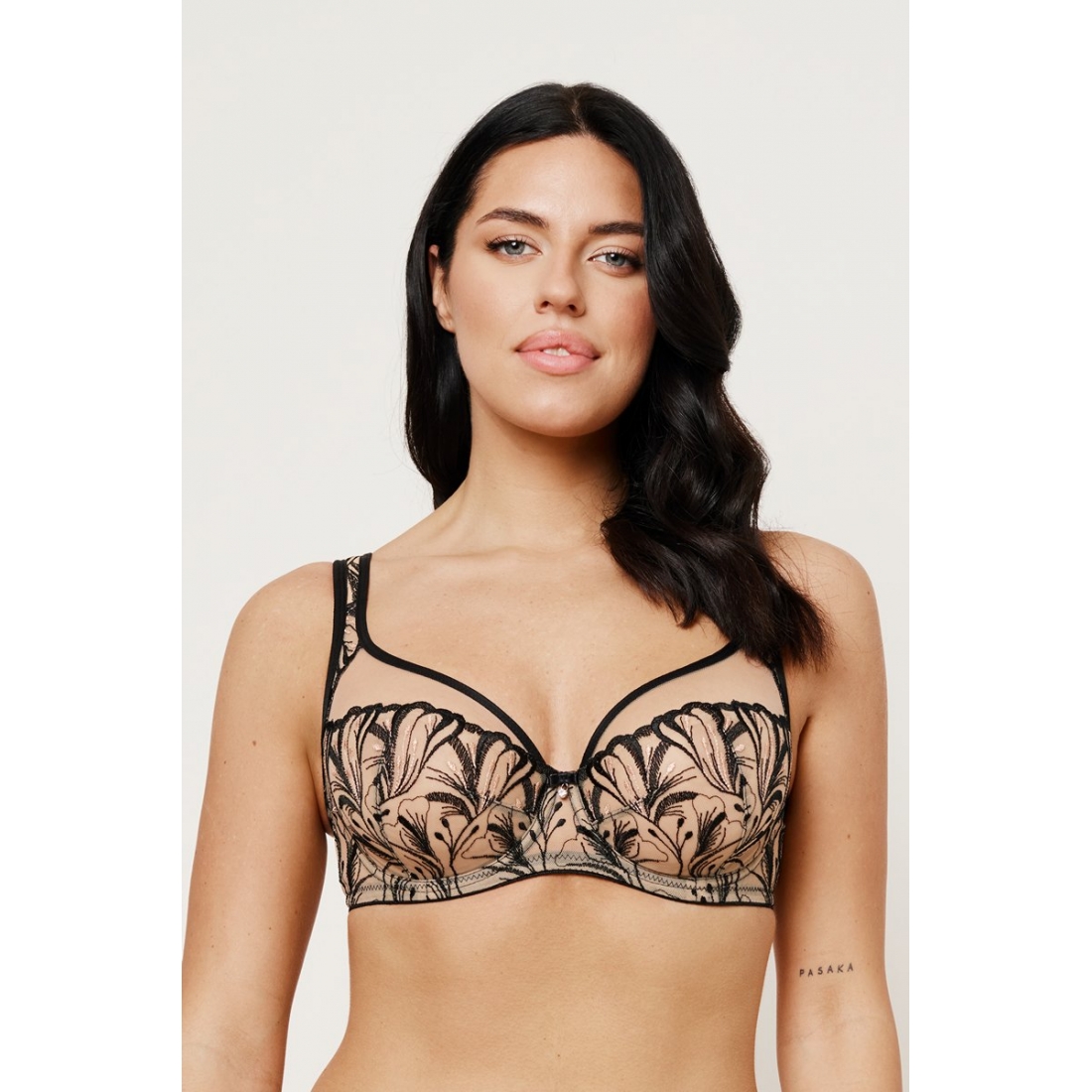 REBECCA BEIGE/BLACK Soft Full Cup Бюст