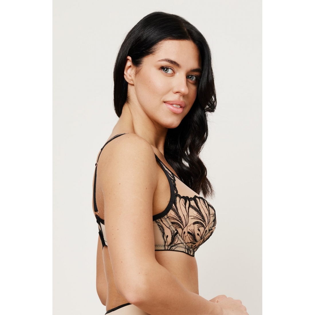 REBECCA BEIGE/BLACK Soft Full Cup Бюст