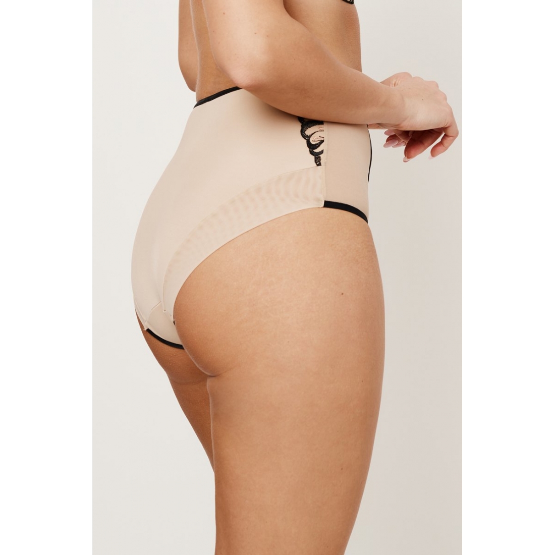 REBECCA BEIGE/BLACK Трусы высокие
