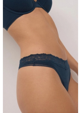 10763 Трусы стринги