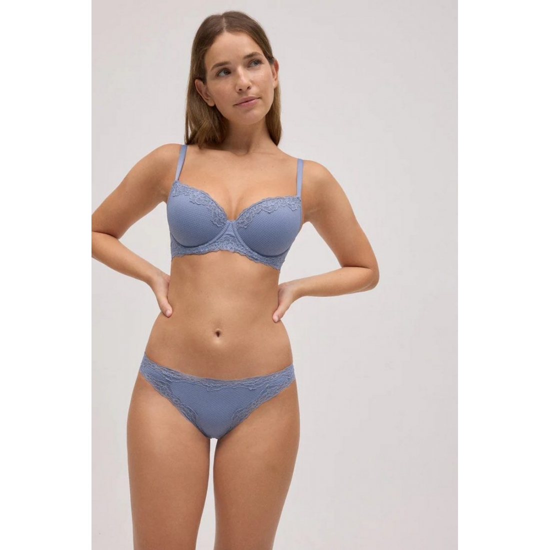 10771 Трусы бразильяно