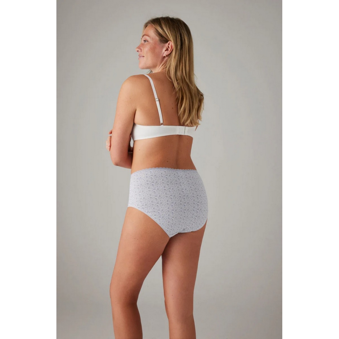 19025 High waist Трусы высокие 2 шт. в упаковке