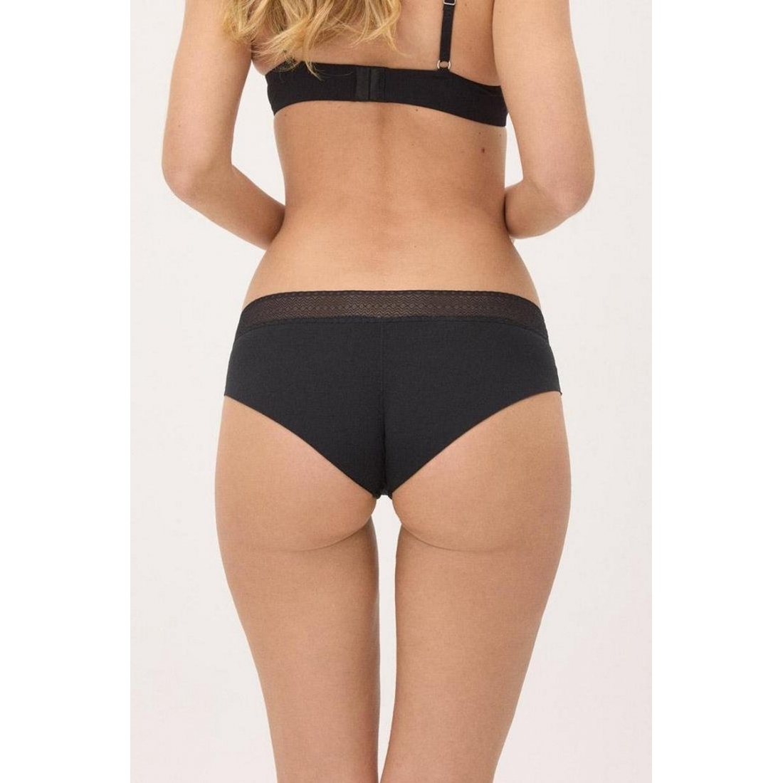 19540 Shorty Трусы шорты