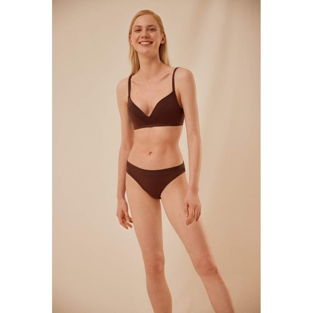 10122 Трусы бразильяно