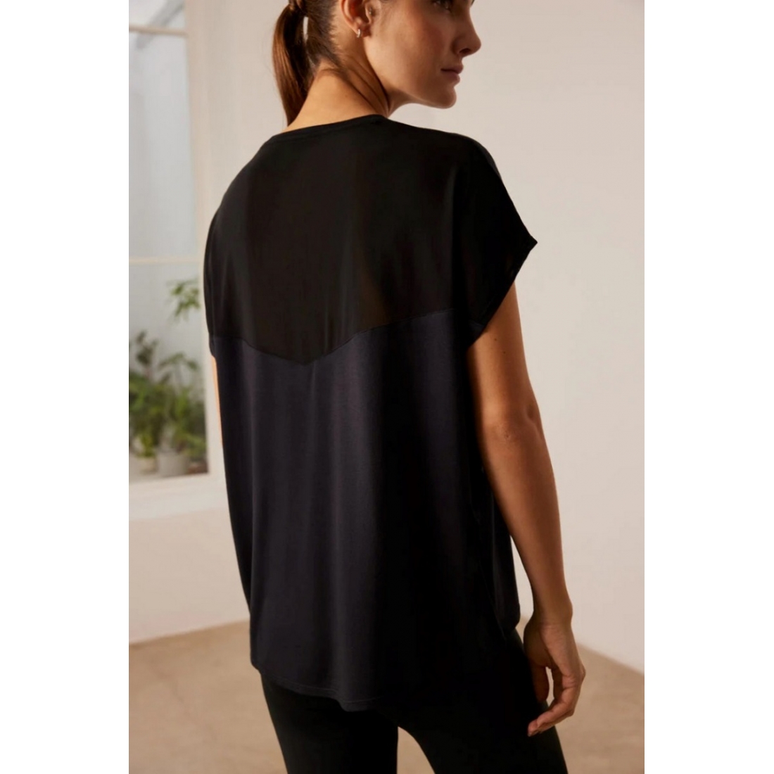 70832 Футболка спортивная