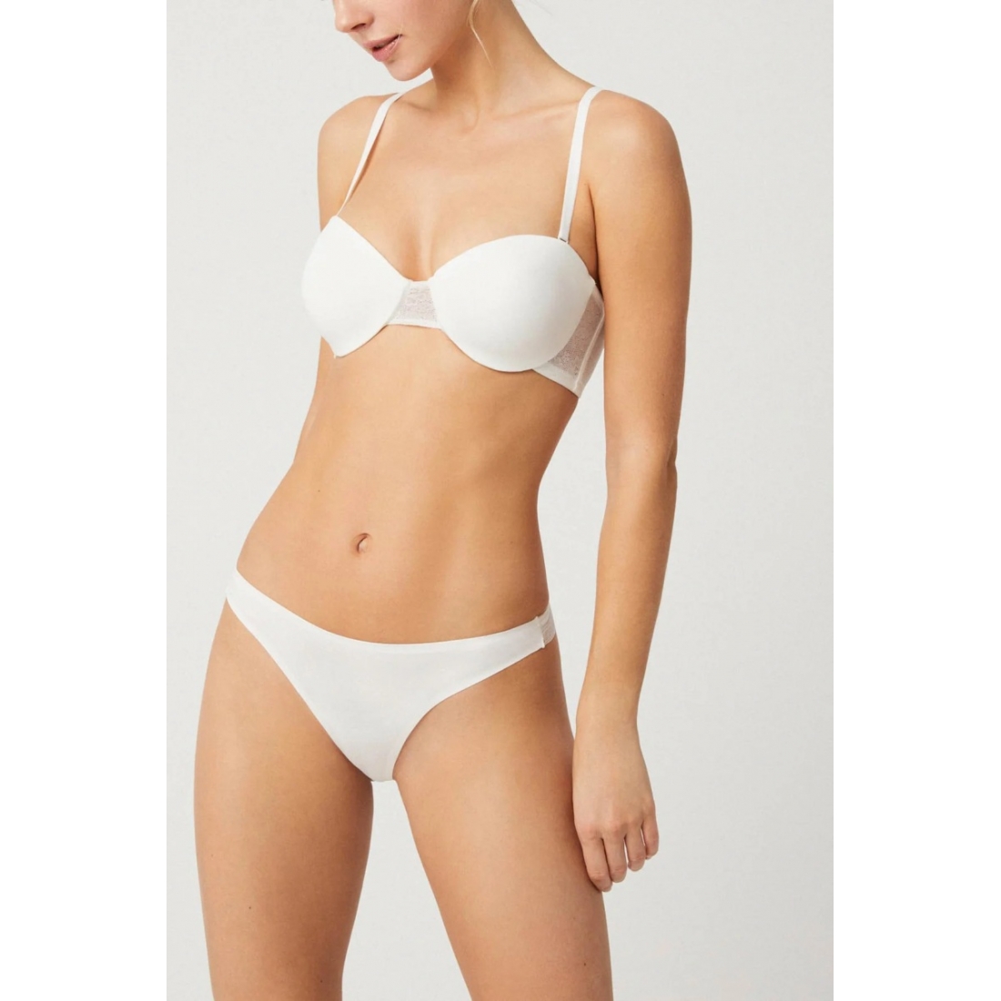 19673 Трусы стринги